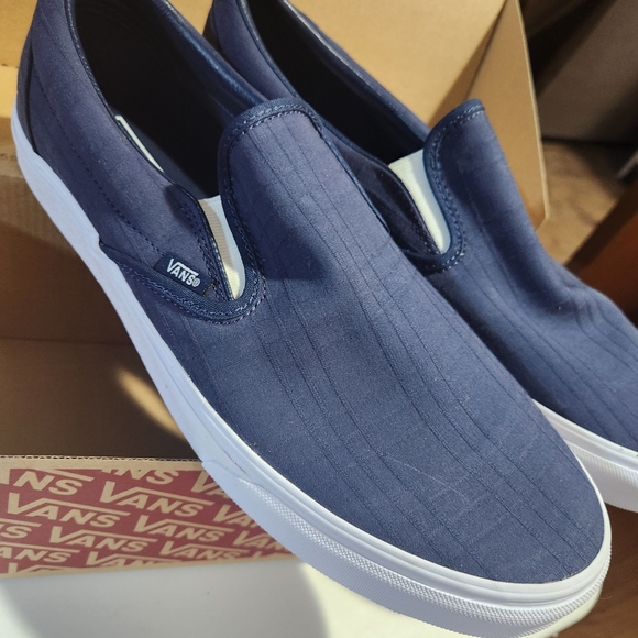 Vans Navy Blue Slip-On Loafers - Picture 1 of 8